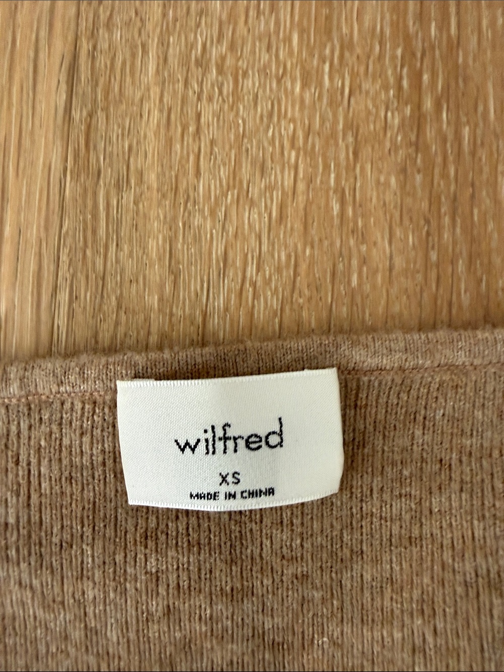 Aritzia Neutral Taupe Square-Neck Ribbed Long-Sleeve Crop Top - Picture 3 of 4